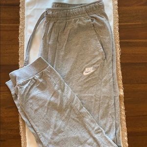 Nike men’s joggers!